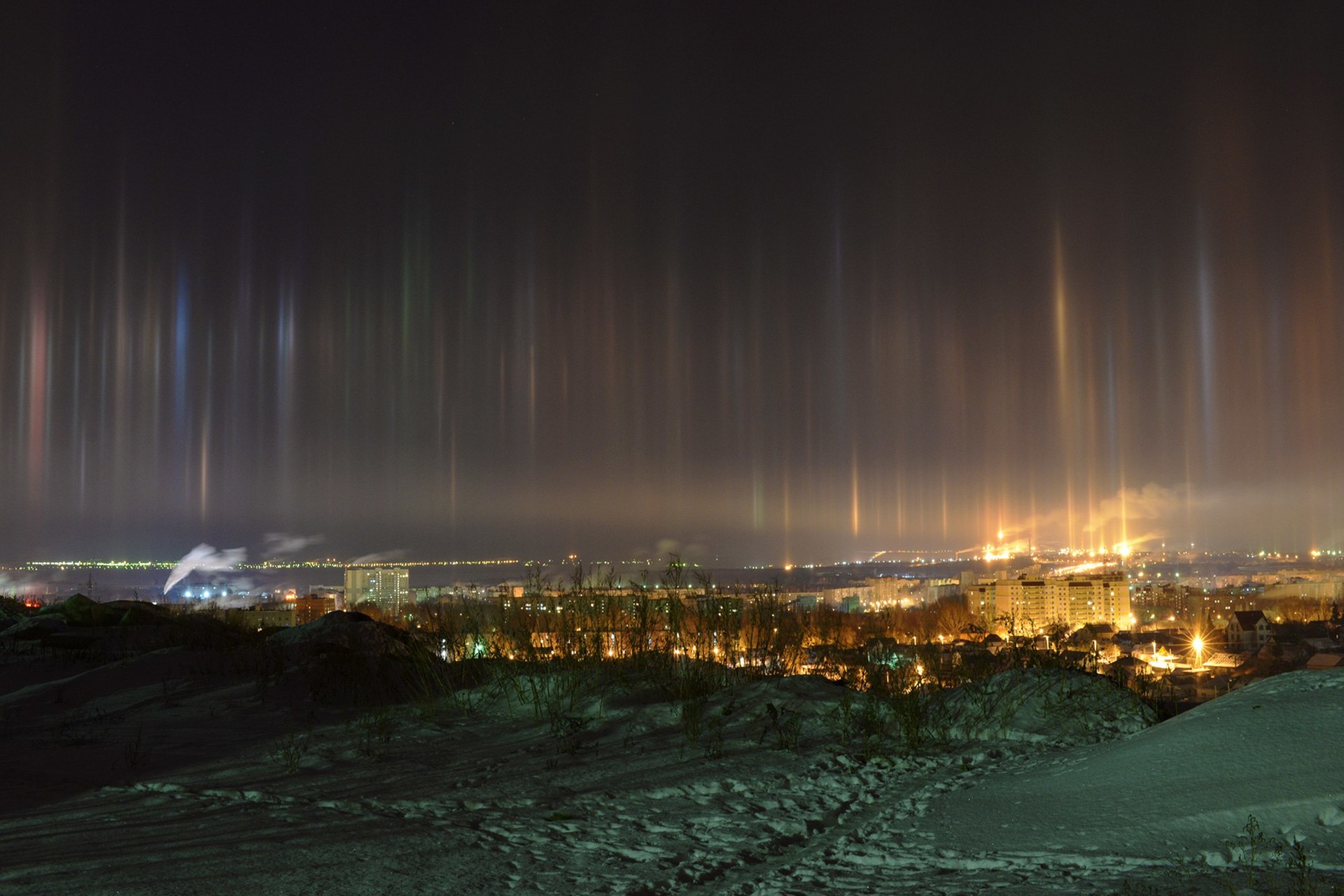 light-pillars-2015.jpg